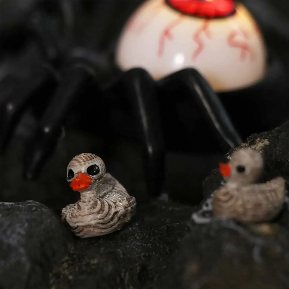 Gothic Style Halloween Skeleton Duck Statue Scary Duck Plastic Mini Ducks Ornament 3D Printed Skull Duck Figurines Home Office