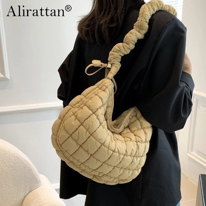 Alirattan Plaid Quilted Shoulder Bag Pleated Bubbles Large Capacity Underarm Bag Embroidered Solid Color Crossbody Bag Women