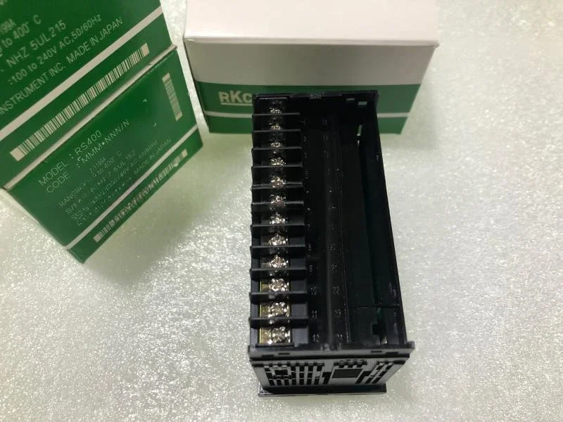 RKC متحكم في درجة الحرارة RS400 وحدة تحكم ذكية في درجة الحرارة RS400 MMM * NNN/N VMM * NNN VVM 8MMVNM