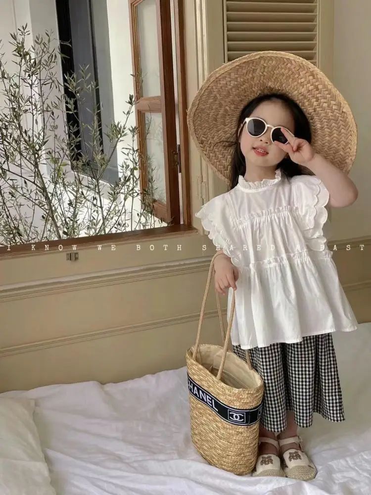 

2023 New Girls Summer Sleeveless Shirts Cotton Baby Girl Lace Fly Sleeve Blouse Solid Children Loose Casual Vest Clothes