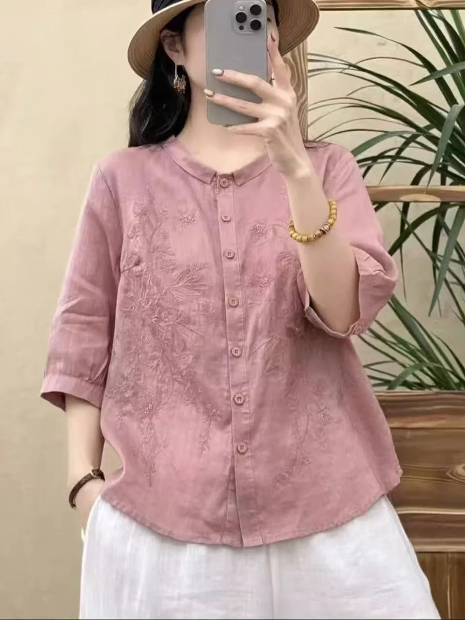 

Retro Artistic Flax Embroidered Shirt Women Summer Thin Breathable Five-Quarter Sleeve Loose Slimming Midi-Sleeve Top