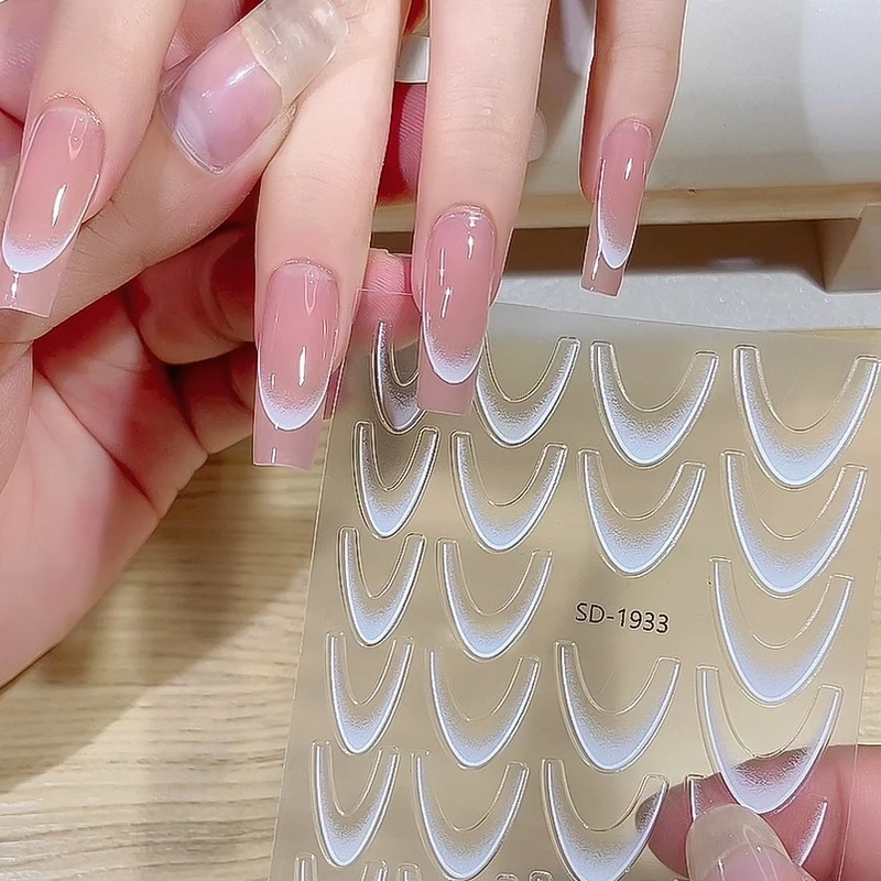 Nero Bianco Linea francese Adesivi per nail art Linea di colore sfumato 3D Punta per unghie francese Stencil Decalcomania Cursore per manicure autoadesivo