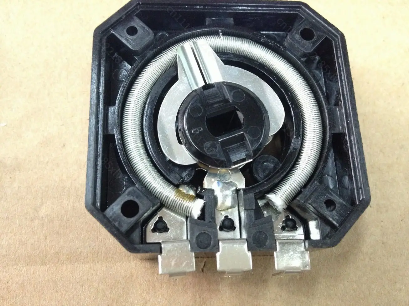 Suitable for 8 ohms audio potentiometer AT-50H L-8Ω treble attenuator 8 ohms 16 ohms 30W