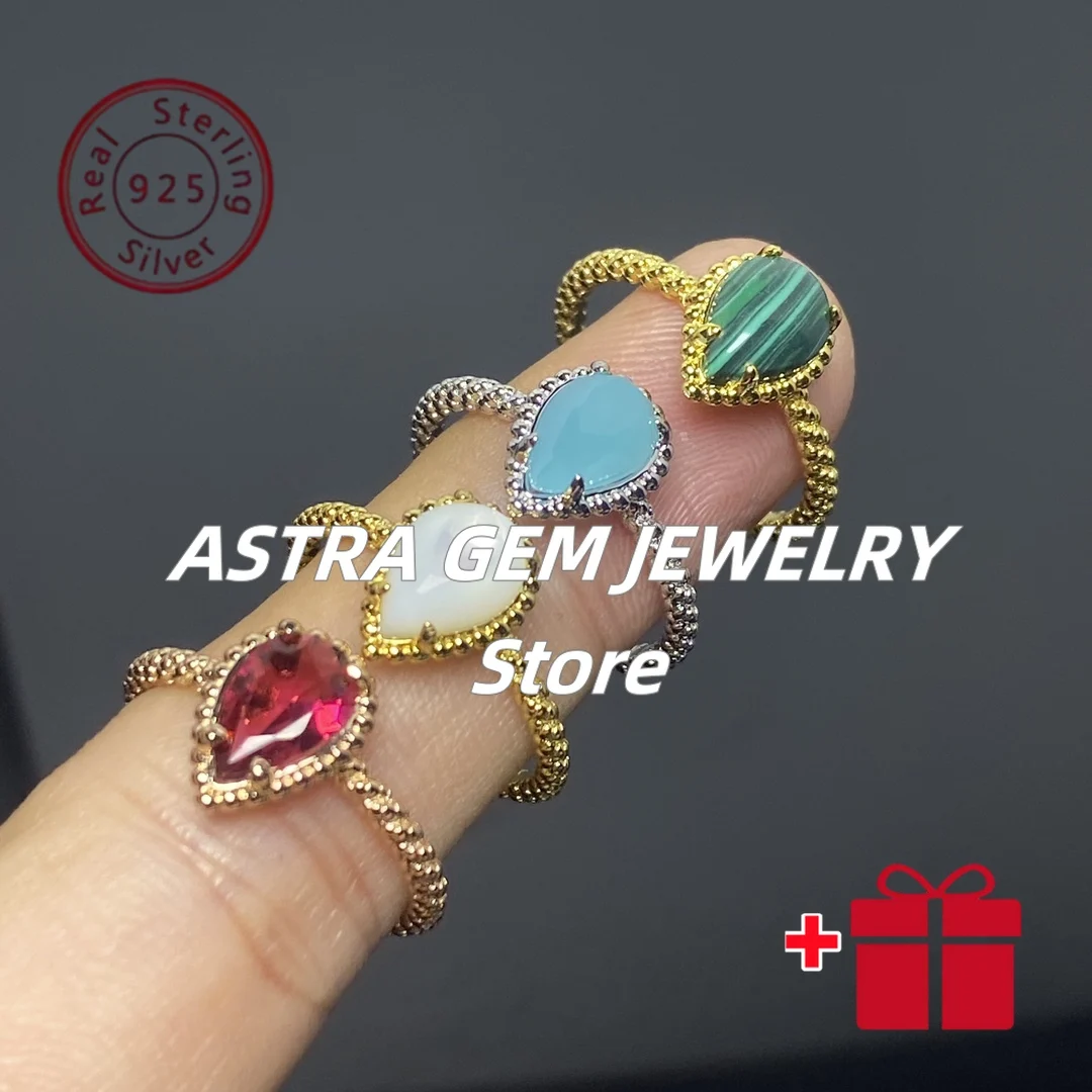 

Luxurious and fashionable S925 silver ring set with large drop-shaped zirconia stones. Versatile jewelry gift for daily parties.