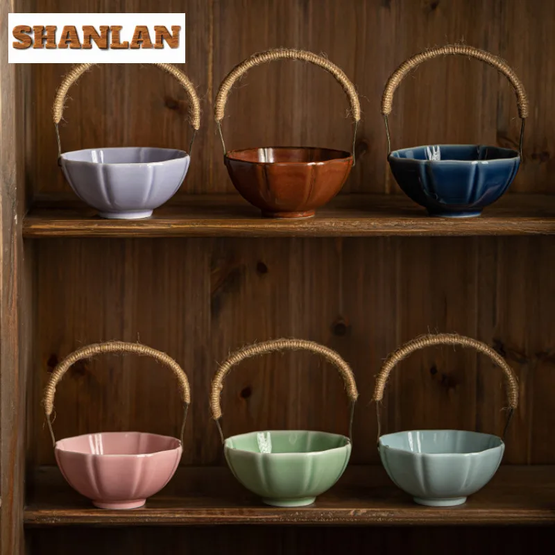 

Hand-held Fruit Dishes Retro Pastry Plate Cake Display Stand Refreshment Fruit Plate Household Plates For Food Supplies Gift