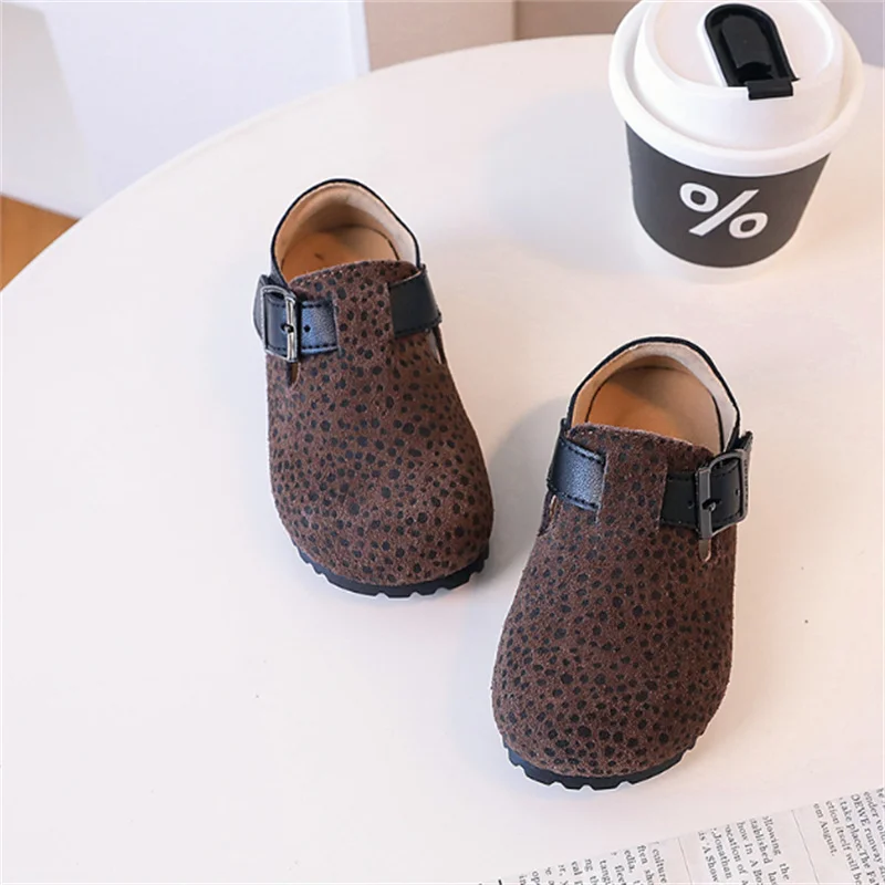 2024 New Children Shoes For Girls Leather Leopard Print Barefoot Shoes Soft Sole Outdoor Tennis Fashion Kids Sneakers EU 21-30