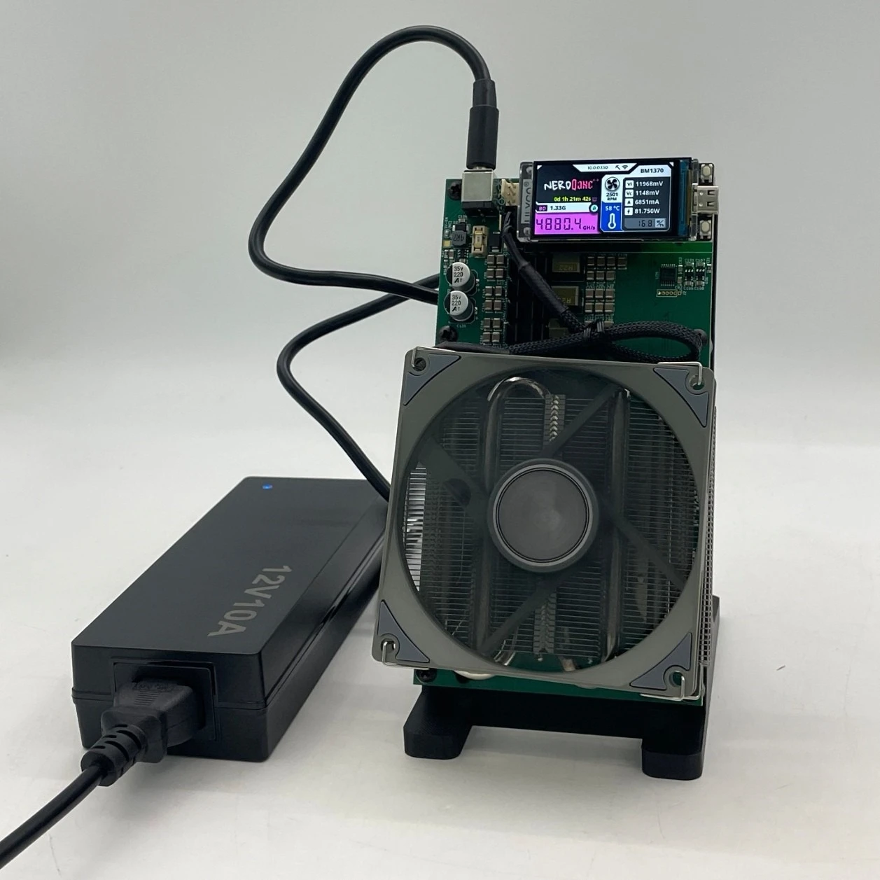4.8TH/S power 80W power consumption BM1370 chip BTC solo lottery machine
