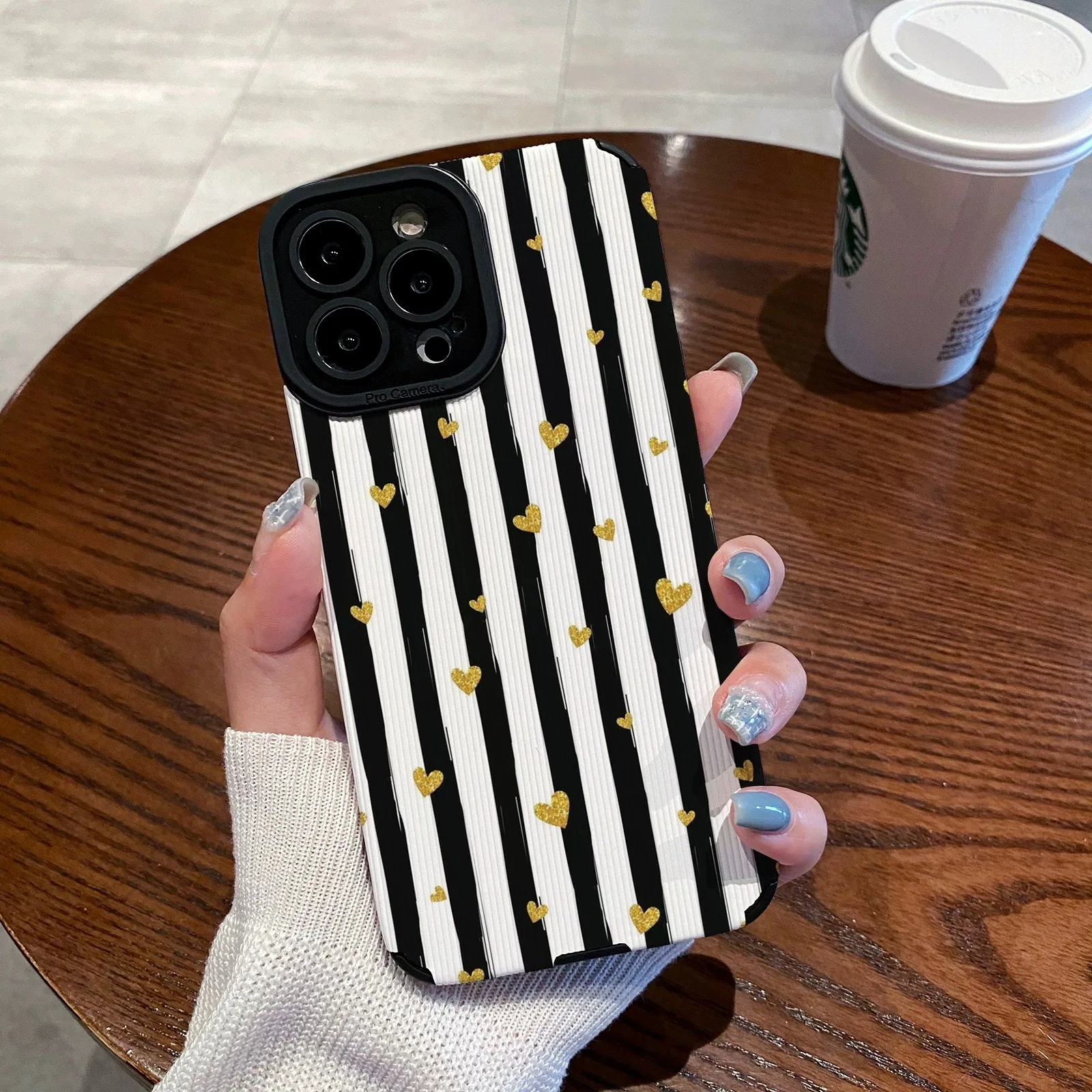 Funda de silicona con forma de corazón para iPhone, carcasa creativa a prueba de golpes para modelos 15, 12, 14, 11 Pro Max, 13 Mini, SE, 7, 8 Plus, X, XS, XR