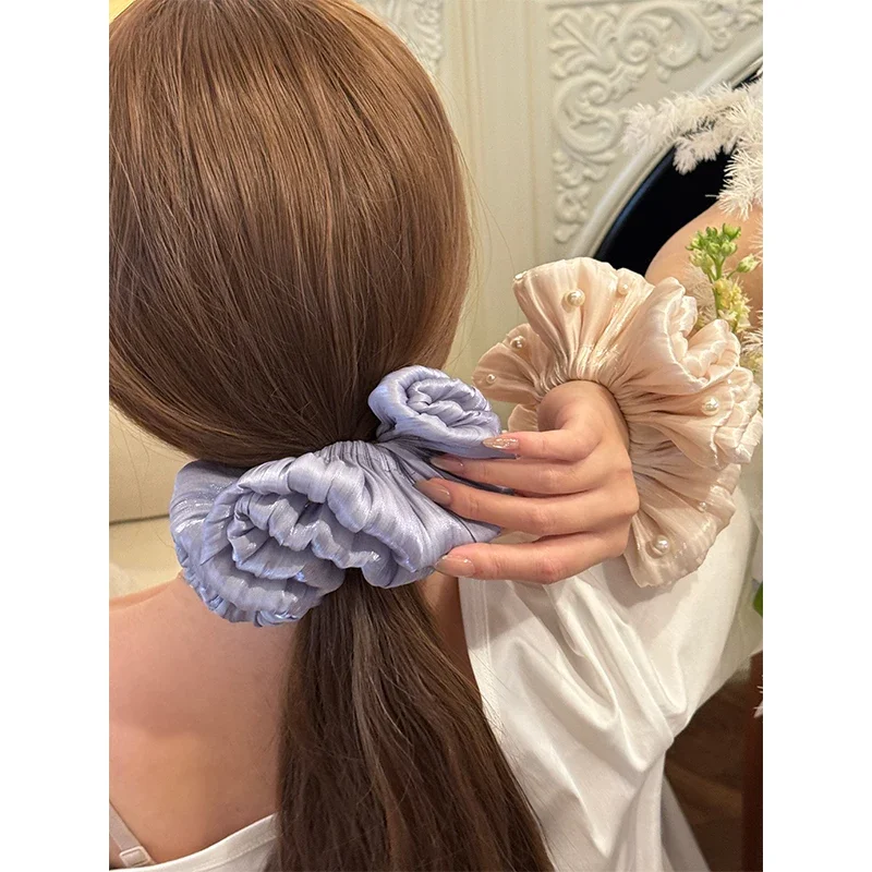 ELFSACK Pearl Beaded Ruffled Satin Scrunchie, Double Layer Bow Hair Tie, Elegant Gentle Hair Accessory for Women