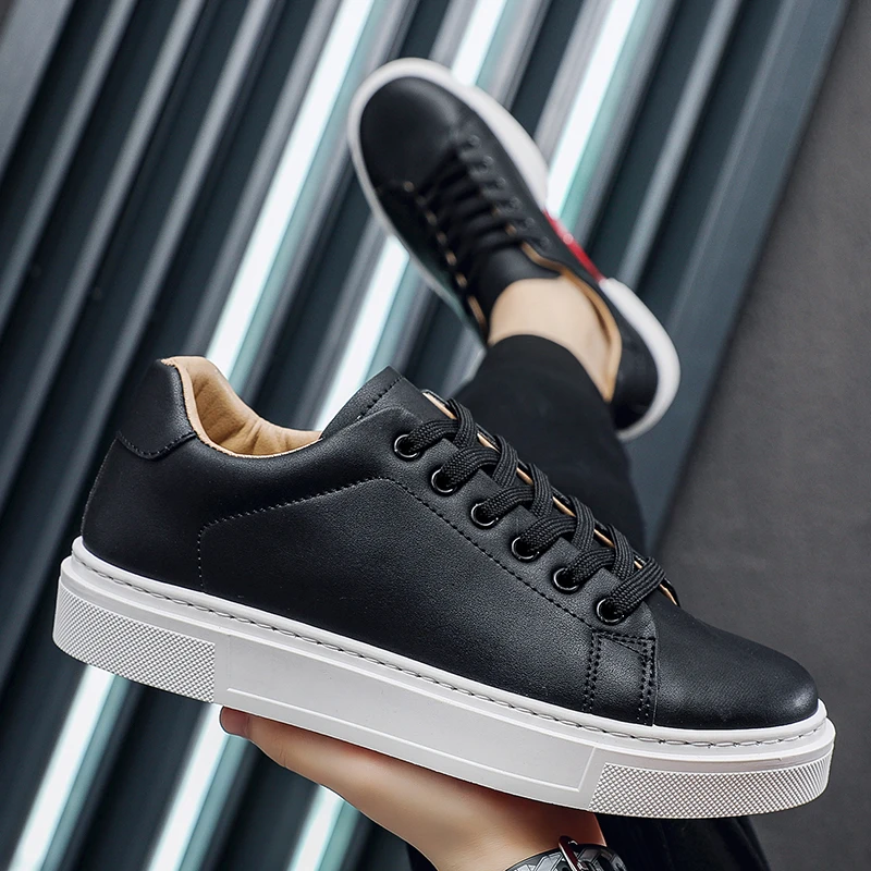 Hot Men's Casual Shoes Leather Sneakers Fashion White Black Male Vulcanized Shoes Non-slip Soft Men Shoes Lightweight Flat Shoe