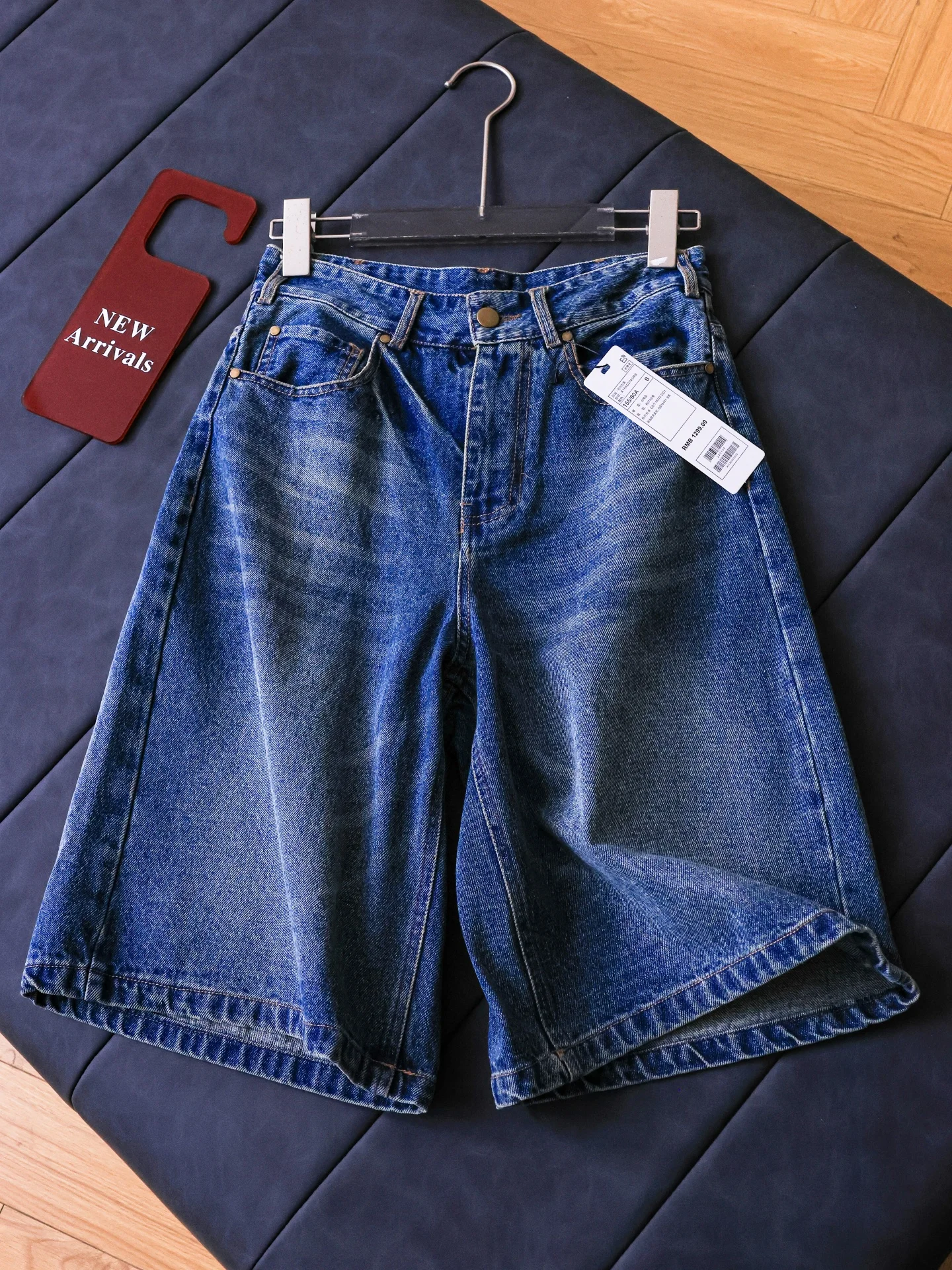 

Retro Faded High Waist Wide Leg Pants Five-Quarter Length Loose Fit Straight Cut Versatile Denim Jeans for Women E823