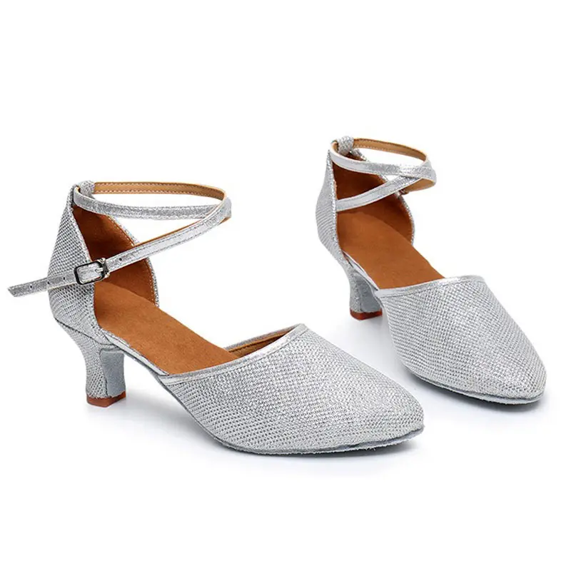 Рисунок 5 - Обувь для латинских танцев