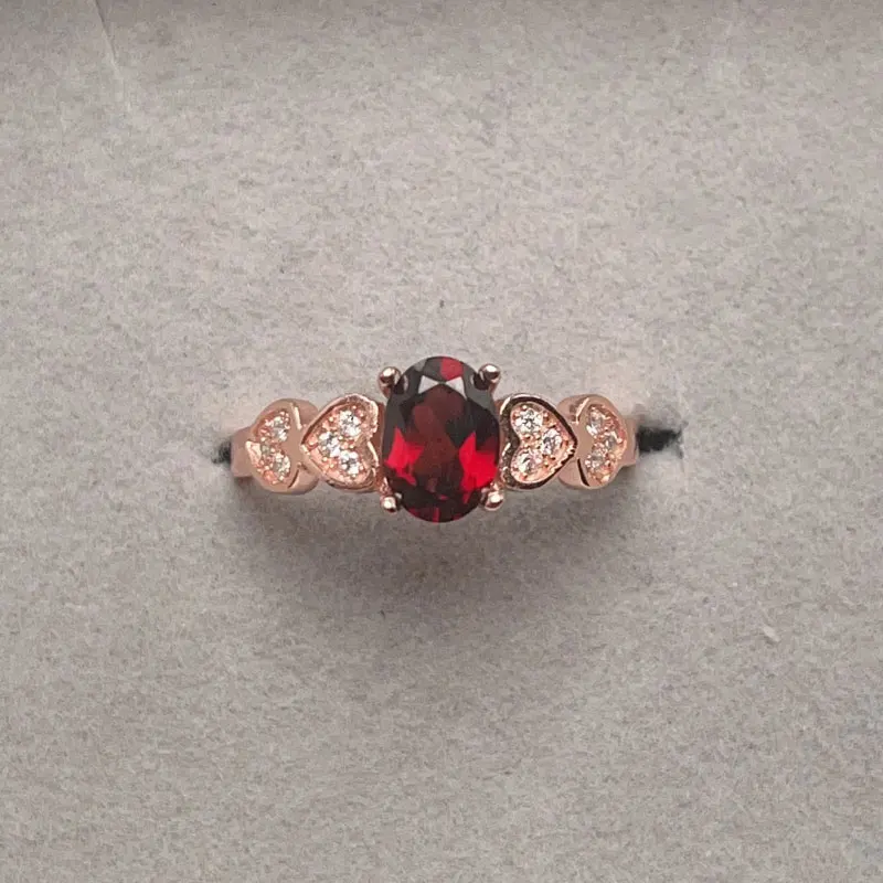 

Серебряное кольцо с 100% натуральным гранатом 5х7 мм, гранат VVS, серебро 925 пробы, ювелирное изделие, кольцо с камнем, соответствующим месяцу рождения (Январь)