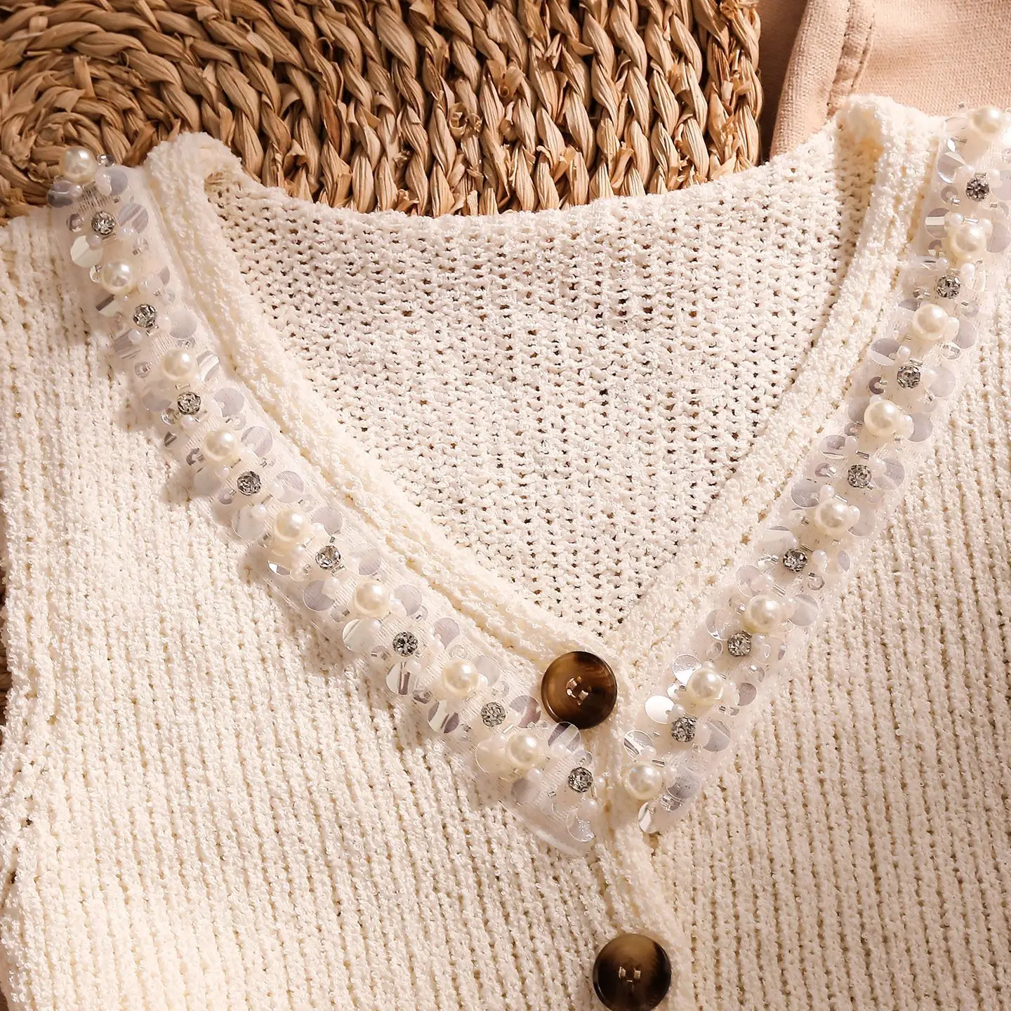 Women‘s Ivory Pearl Beaded Knit Vest Ribbed Sleeveless Waistcoat French Retro Summer Elegant Layering Piece