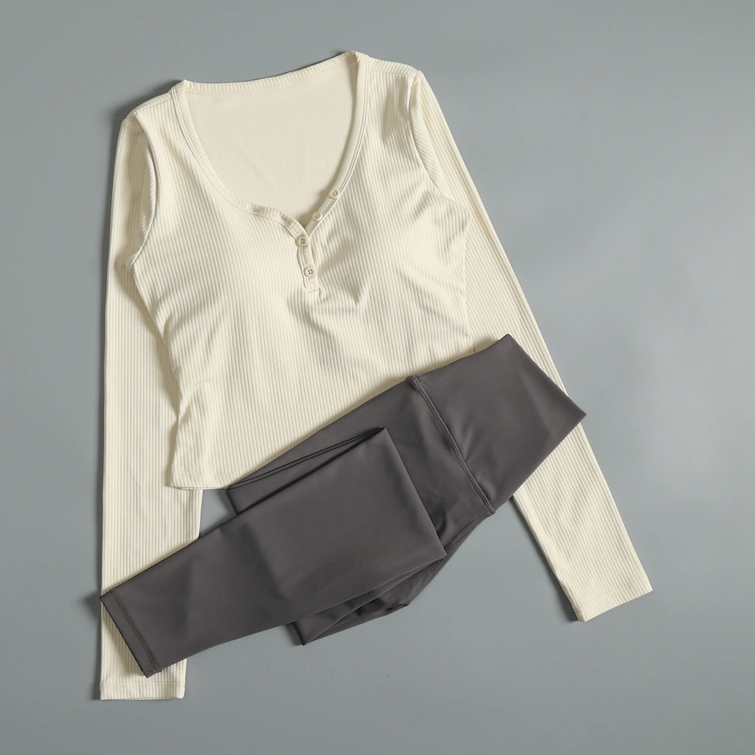 

Женский костюм для бега на осень 2023 года, новый костюм для пилатеса и йоги, облегающий и тонкий, быстросохнущая одежда для фитнеса и упражнений