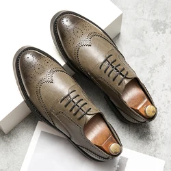 Mens Retro Carved Brogue Designer Business Wedding Leather Male Party Dress Luxury Footwear Driving Casual Shoes for Men Loafers