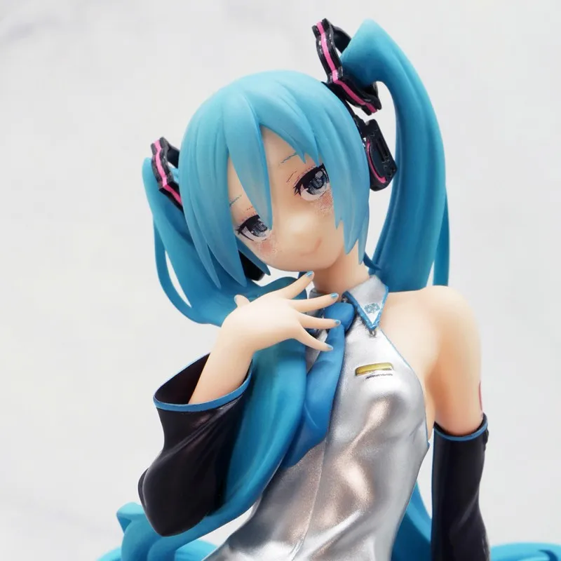 New 14CM Anime Sitting Hatsune Miku Figures Kawaii Long Hair Sakura Action Toys Girls PVC Figure Model Girl