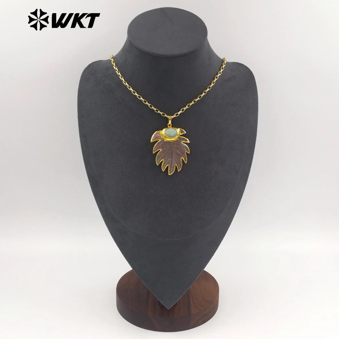 

WT-JN377 Trendy 18K Gold Plated Natural Shell And Amazonite Stone Leaf Shape Necklace For Vintage Party Wearing Jewelry