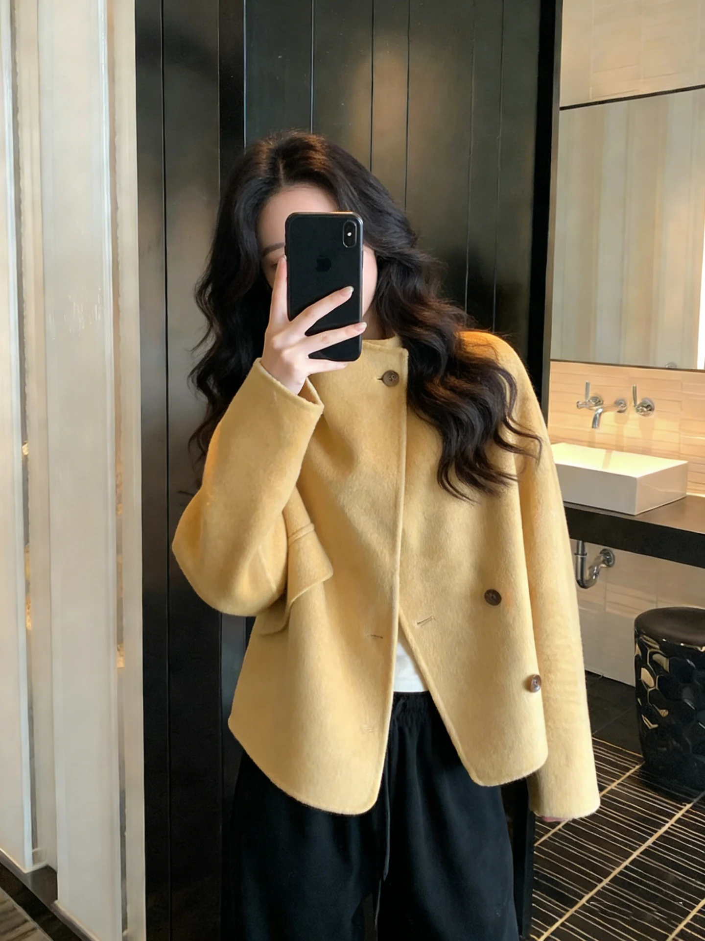 

Корейская короткая желтая свободная женская куртка с высоким воротником, весенняя, уникальная, красивая, удобная верхняя одежда для повседневной носки, модная