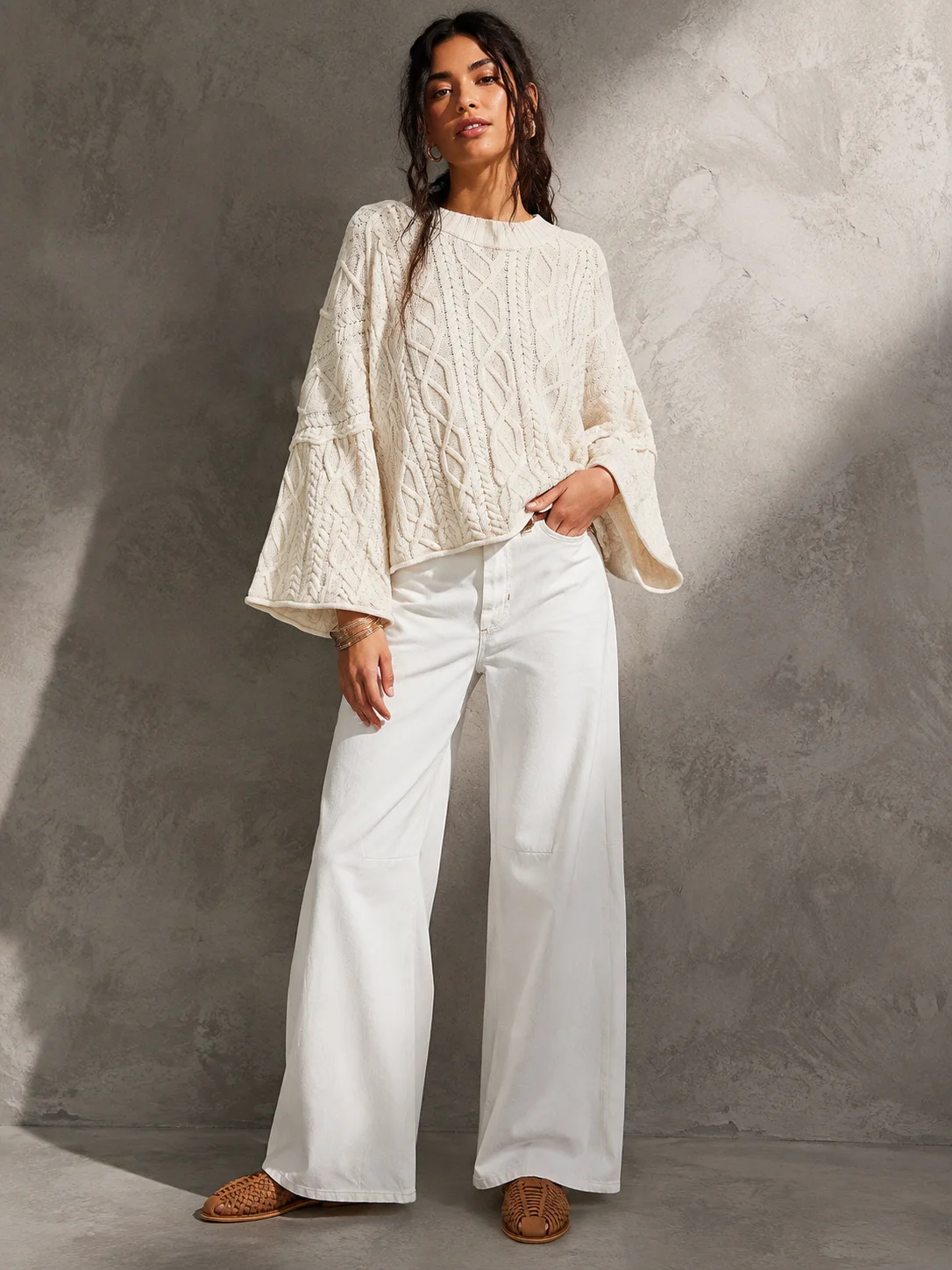 Chunky Cable Knit Cropped Sweater for Women