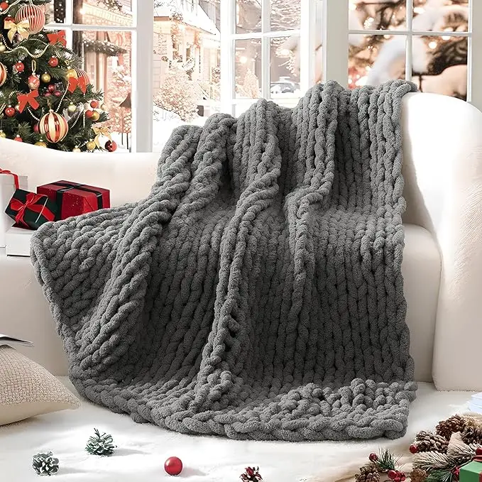 

Comfortable Design Hand Knitted Blankets Low Price High Quality king Size Cable Knitted Blanket for Adult