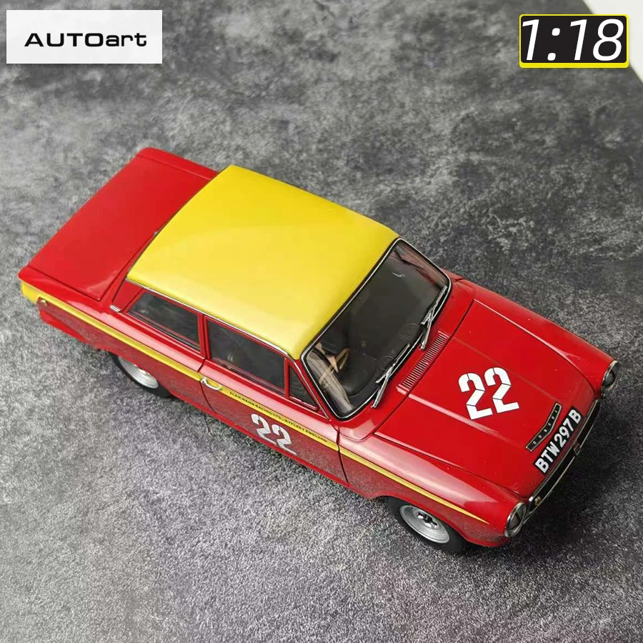 AUTOART 1/18 LOTUS CORTINA MK I CLASS WINNER OF 1964 BUDAPEST NAGYDJ ETC Car model A metal model of a classic car