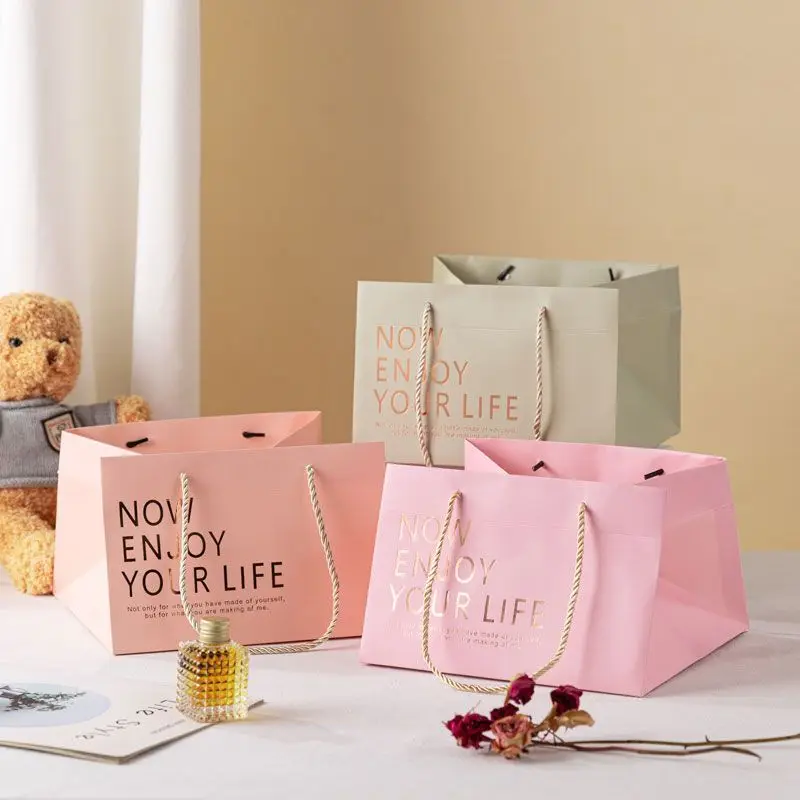 Square Exquisite Gift Packaging Bag Wedding Gift Bag Widened  Enlarged Reflective Letter Printing Festival Gift Tote Bag