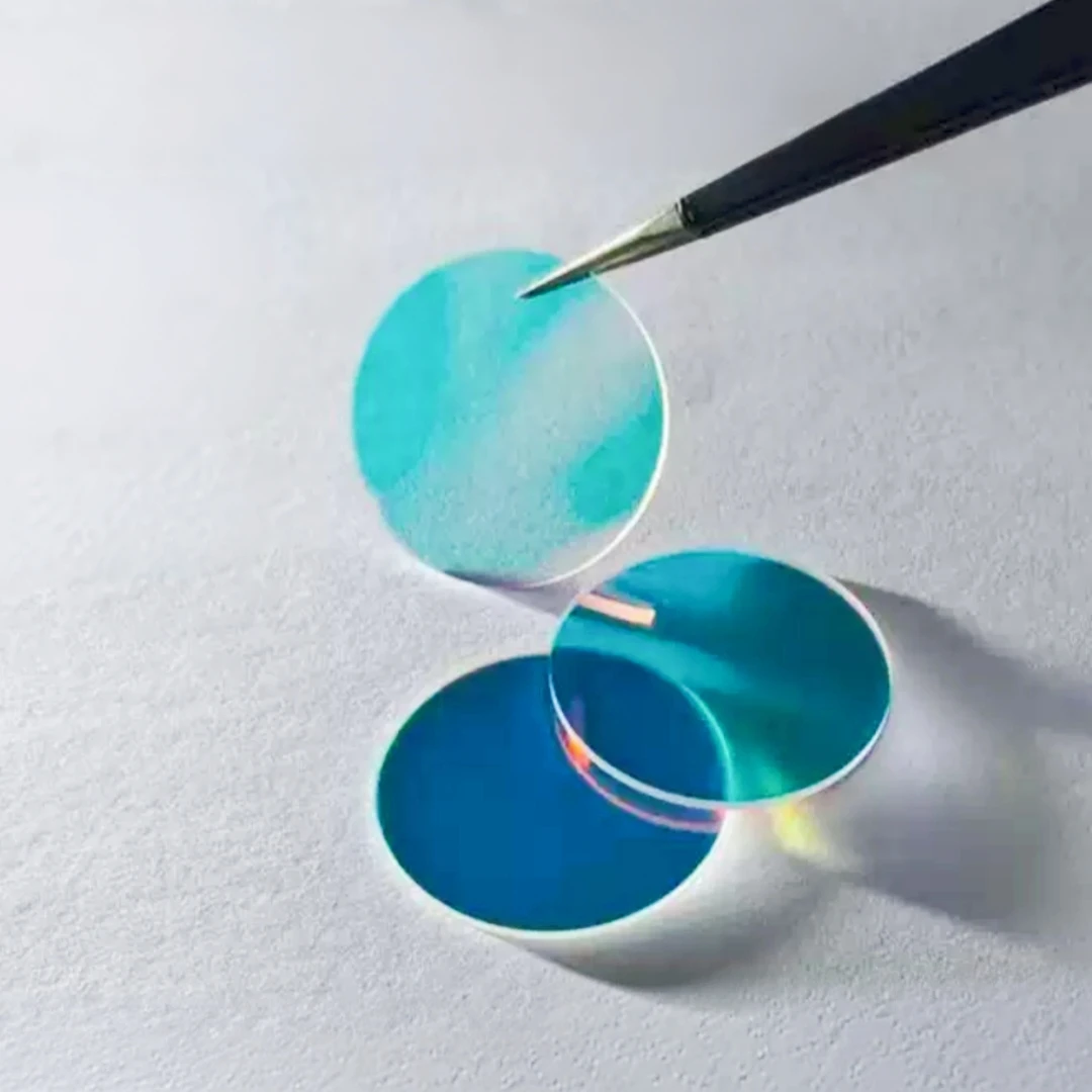 600nm Short‑Pass Optical Filter K9 Glass Multi‑Coated Transmission 91% 390‑590nm Shortpass Filter for Instruments Spectroscopy