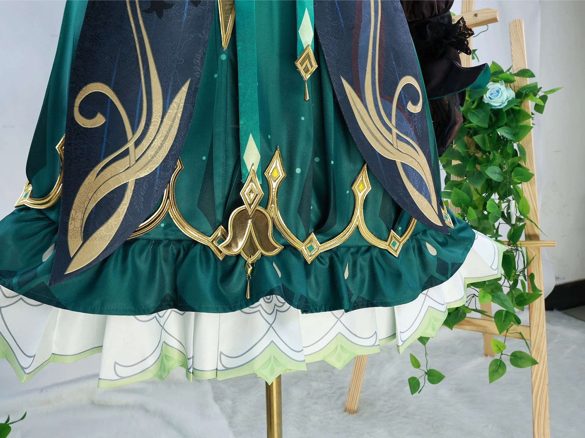 Emilie Cosplay Maid Costume Genshin Impact Cosplay Emilie Halloween Green Anime Party uniformi scarpe Cute Dress Cosplay Dendro