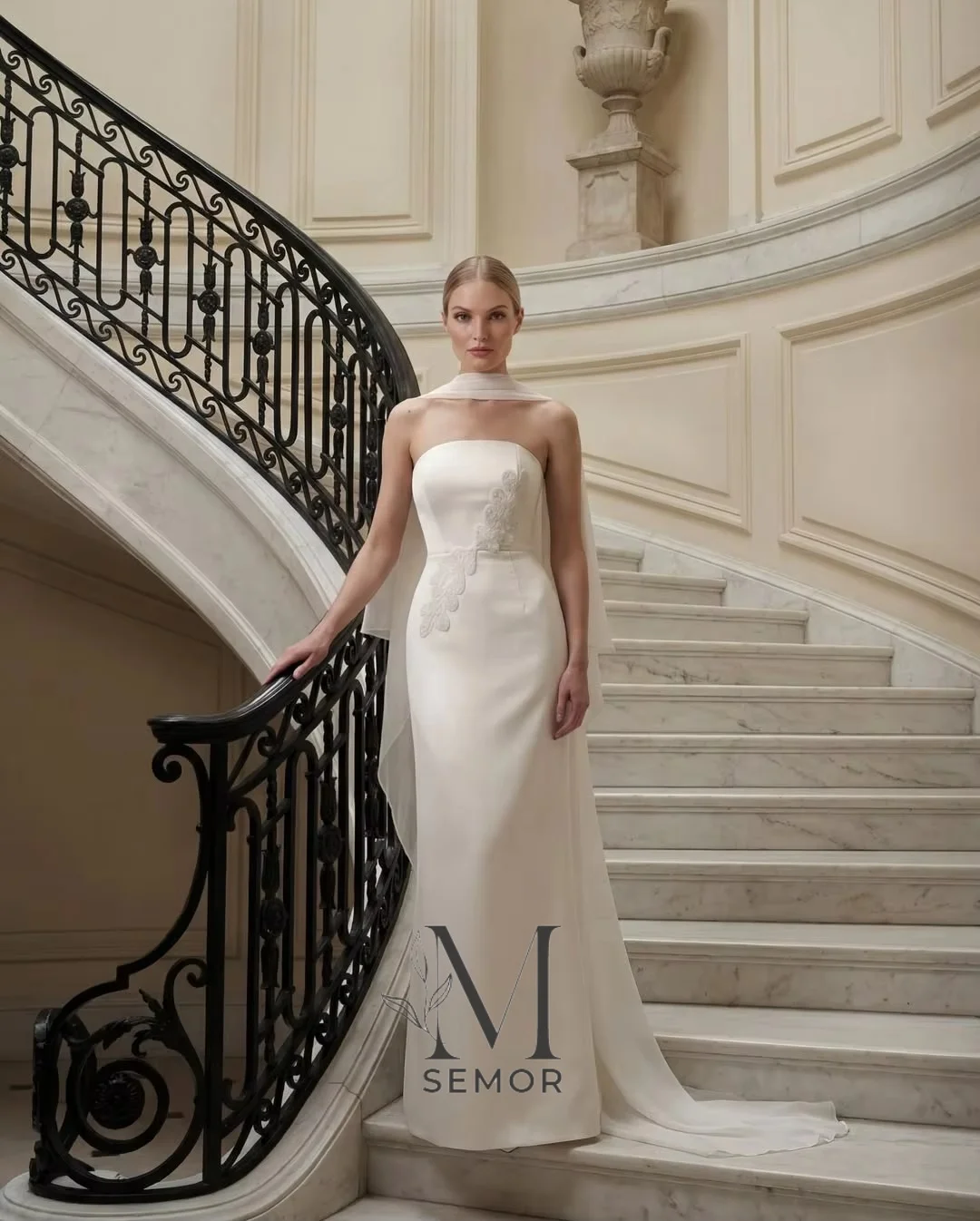 Semor Customized Elegant Straight Stain Wedding Dress Strapless Sleeveless Applique Robe De Mariee Vestidos De Novia