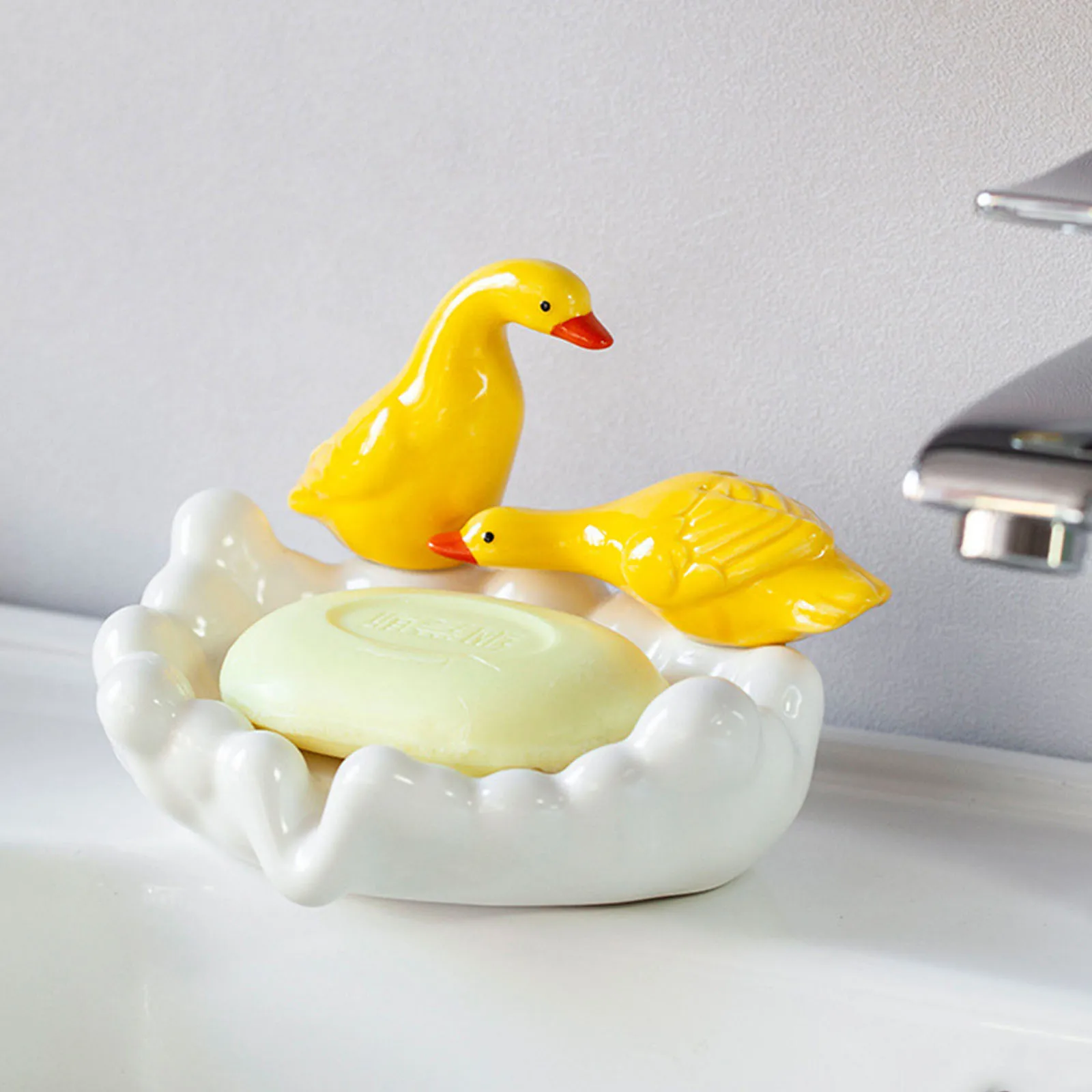 

Стеллаж для хранения, украшение для умывальника для дома, керамическая мыльница, милая утка, держатель для мыльницы для ванной комнаты, защита от воды
