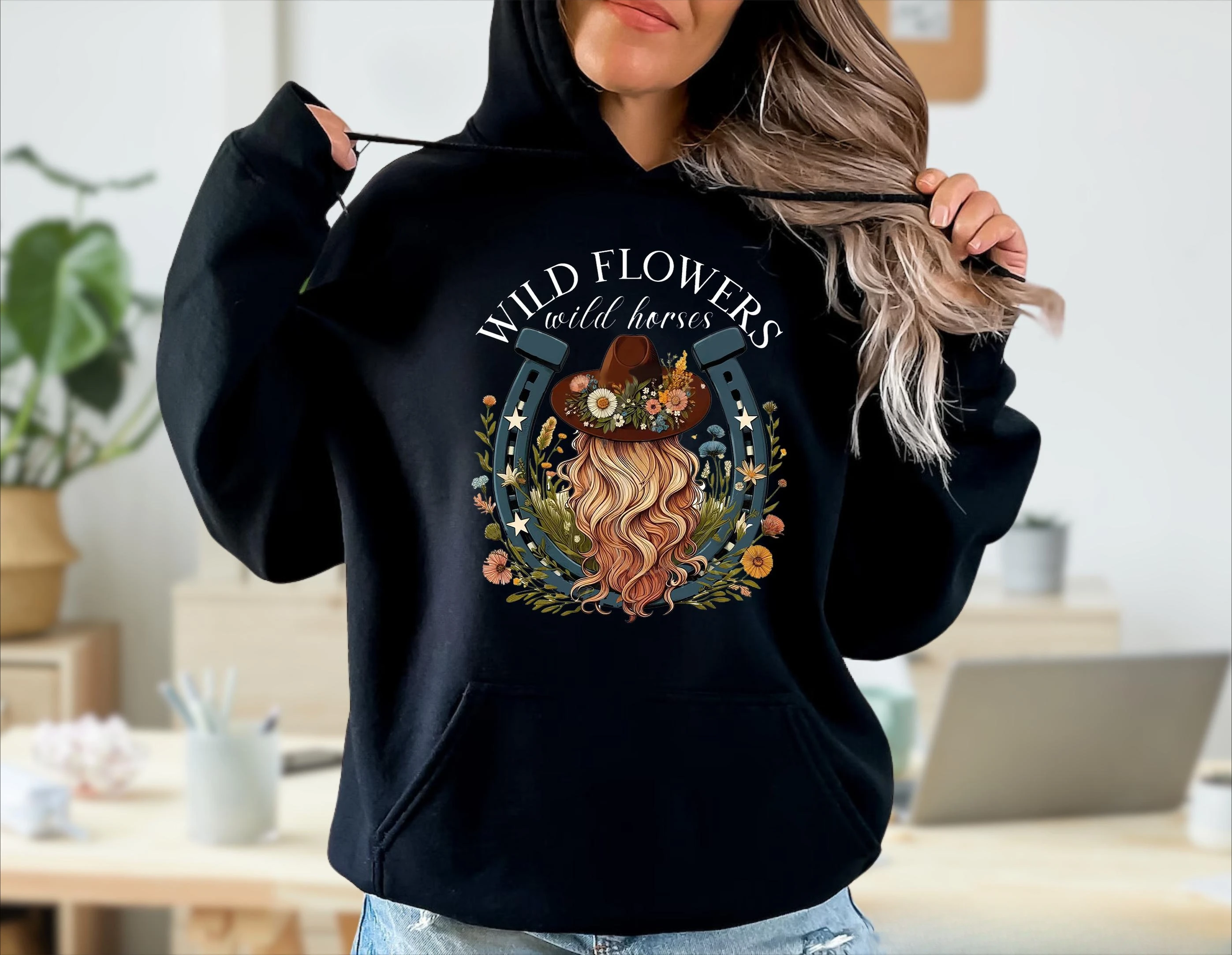 

Wild Flowers Wild Horses Hoodie Sweatshirt Women Long Sleeve Sweatshirt Pullover Outdoor Tops Fashion Autumn Winter Clothing