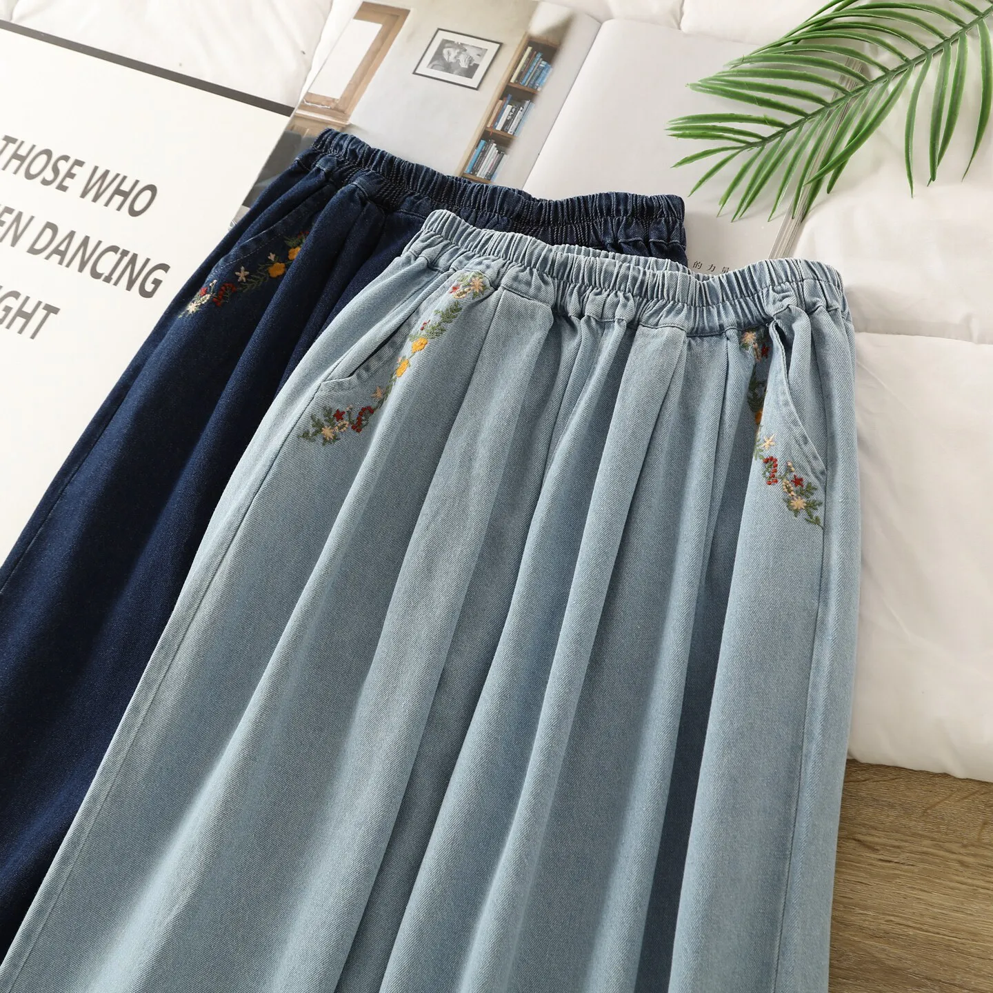 Forest Style Sweet Contrasting Lace Jeans 2026 Women's Spring and Autumn Loose Wide Leg Casual Girl Elastic Waist Pants