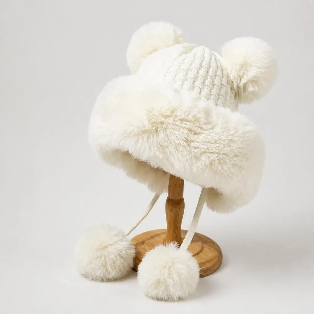 Fashion Lined Bear Ear Knit Hat Thermal Insulation Fluffy Trapper Hat Windproof 4 Pom Poms Earflap Hat Outdoor