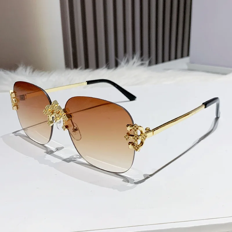 2025 جديد بدون إطار النظارات الشمسية النساء الرجال الراقية موضة واقية من الشمس السيدات ساحة نظارات شمسية سبيكة الساقين Gafas دي سول UV400