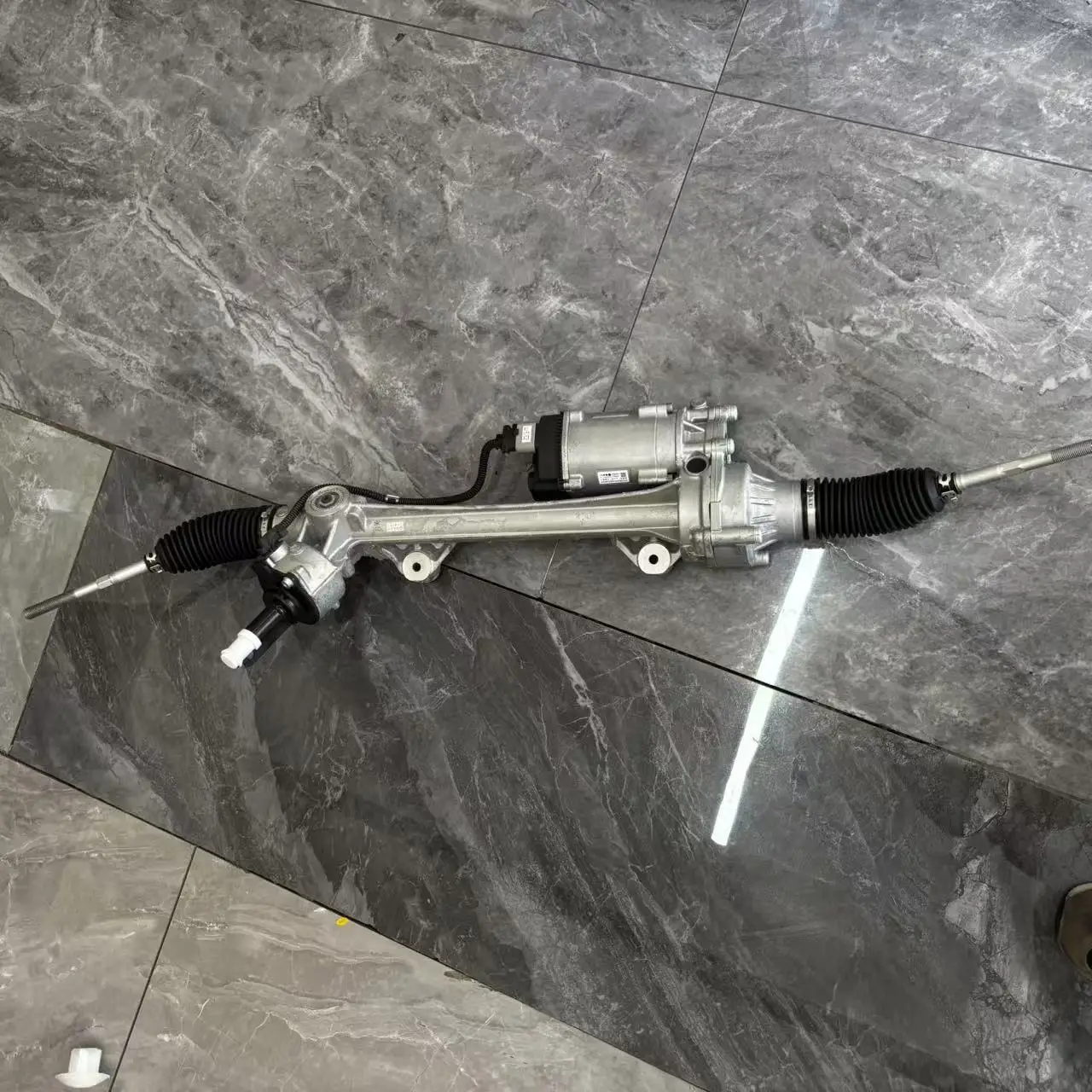 قطع غيار السيارات مناسبة لرف التوجيه والعتاد الكهربائي OEM وترس رقم OE. 32105B33724 #4