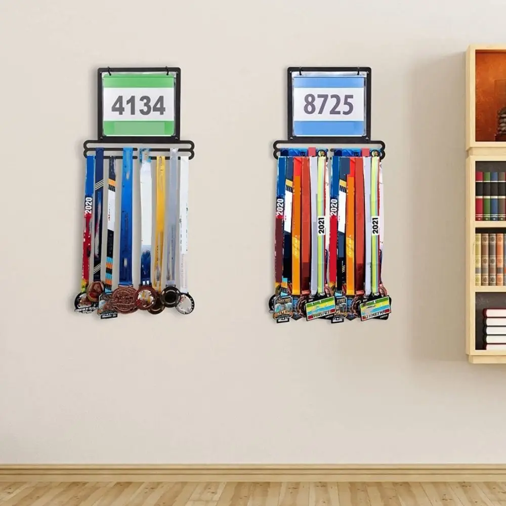 

Iron Wall Mounted Medals Hanger American Style with PVC Bags Race Medals Holder Decorative Sport Medals Display Rack Marathon