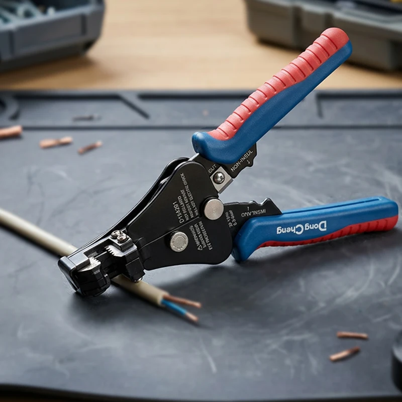 Automatic Wire Stri…