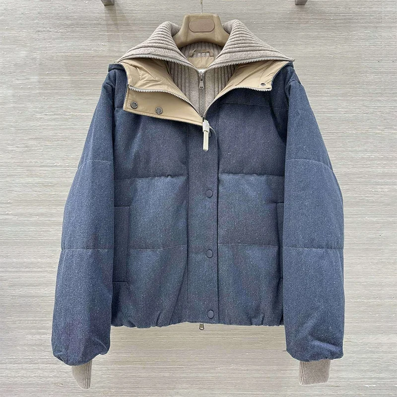 高品質のソフトデニムとウールをブレンドした女性用フェイクツーピースフード付きダウンジャケット人気の冬用コート25101387