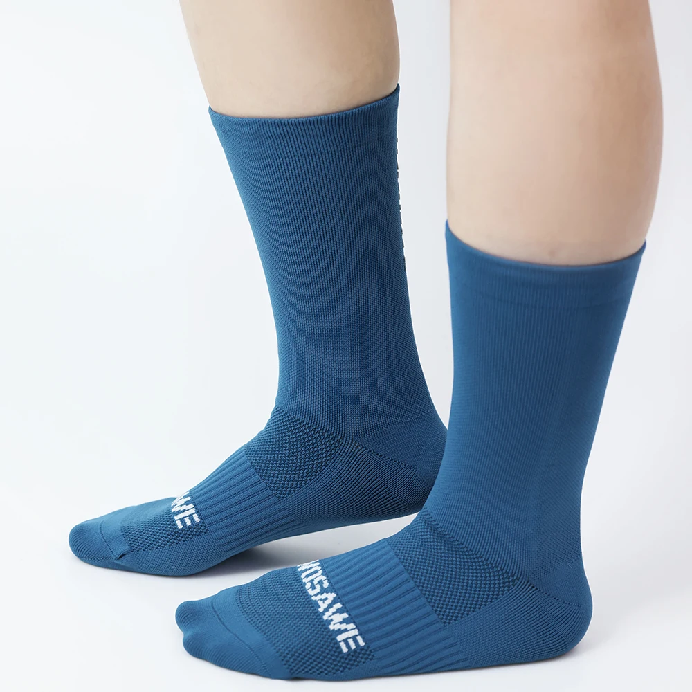 

Велосипедные Компрессионные носки WOSAWE, Нескользящие, светоотражающие, бесшовные, для дорожных и горных велосипедов, для бега, спорта на открытом воздухе, 38-44