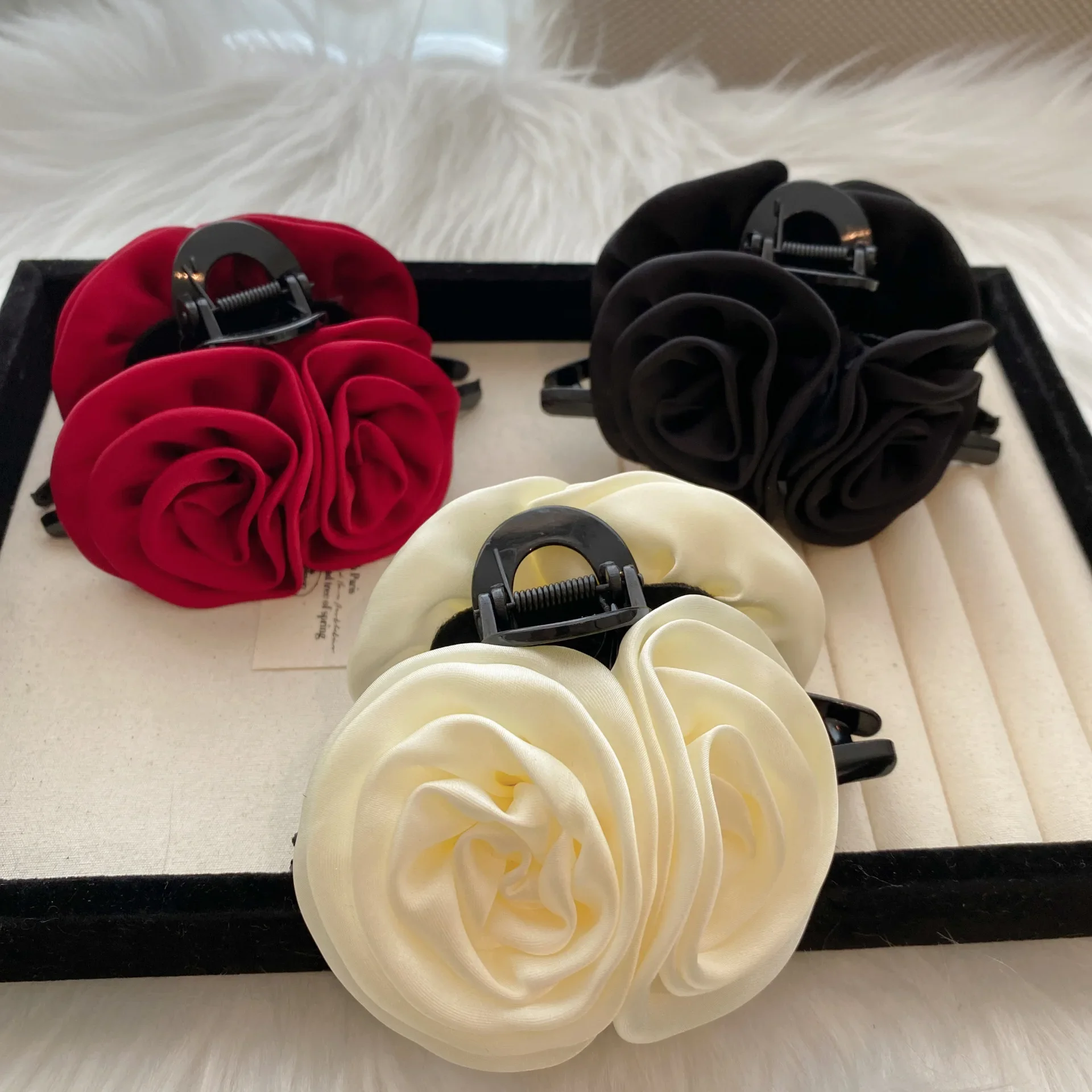 2024 Trendy Hair Clip with Double Fabric Roses, Perfect for Girls with Style, Create Beautiful Hairstyles