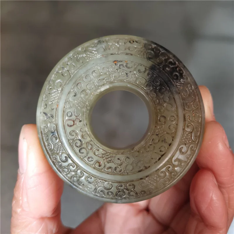 Stone Antique Miscellaneous Natural Xiu Jade Vintage Craft Xiu Jade Double-Sided Cloud Pattern Round Ring Pendant Wholesale