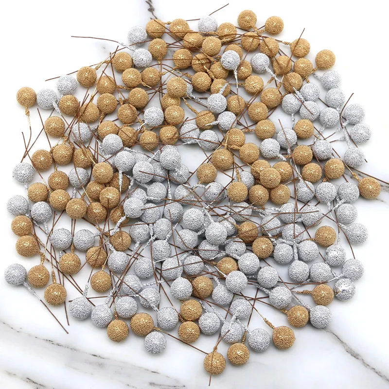 (100 Pcs/pack) 6cm Christmas Tree Berry Decoration Simulation Bayberry Golden Berry Bouquet False Plant Wreath Decoration