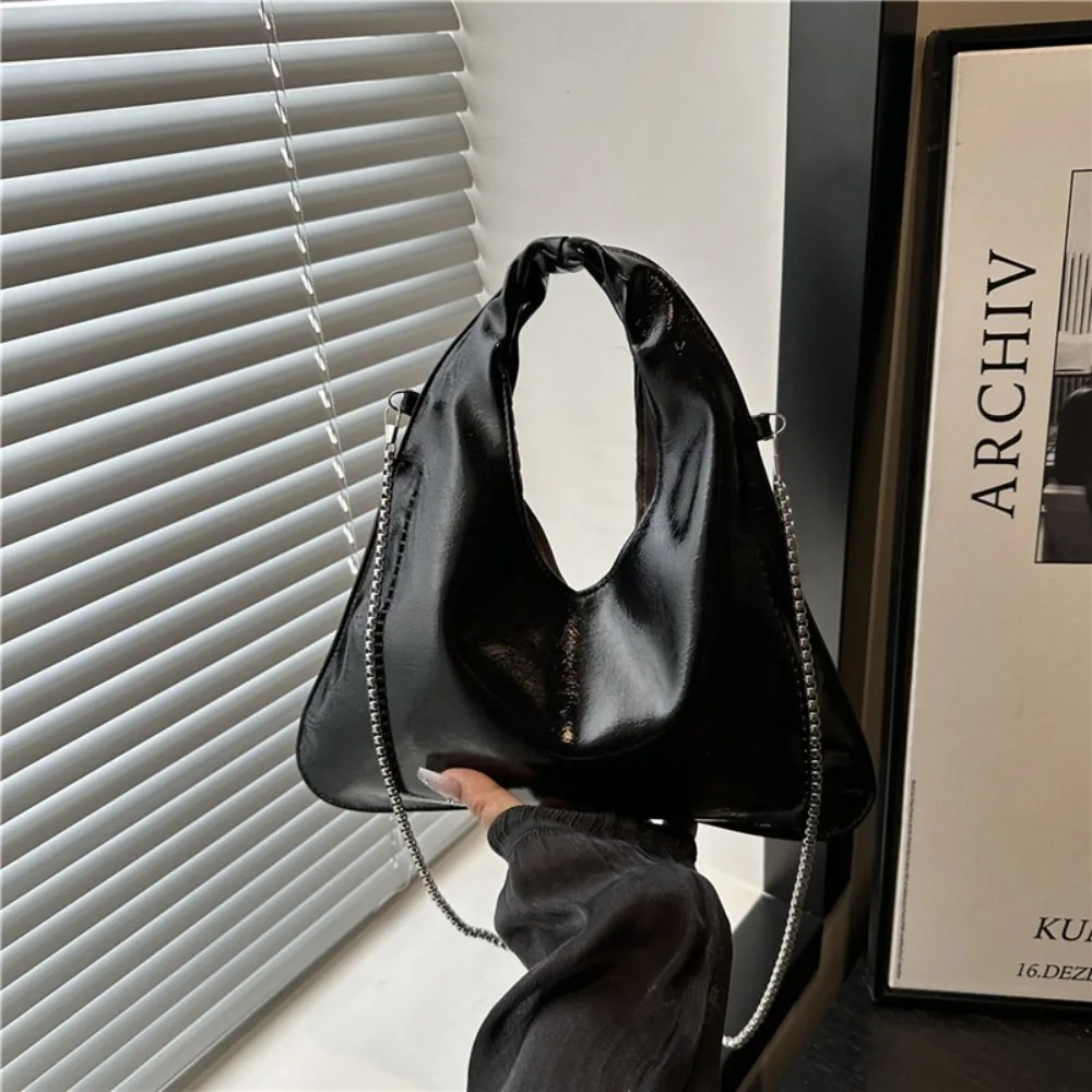 패셔너블한 단색 PU 가죽 숄더백 다용도 체인 크로스백 캐주얼 출퇴근 여성 핸드백