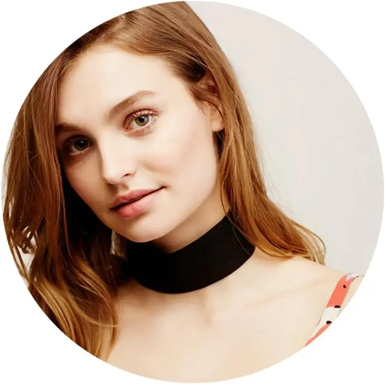 Schwarze Halsketten für Frauen, verstellbare mehrlagige Samt-Leder-Spitzenkragen-Choker-Halsketten, Goth-Schmuckgeschenke.