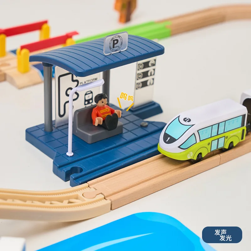 DIY Sound Licht Spielzeug Straßenbahn Station Szene Zubehör Montage Baustein Kompatibel Marke Holz Eisenbahn Zug Gleise