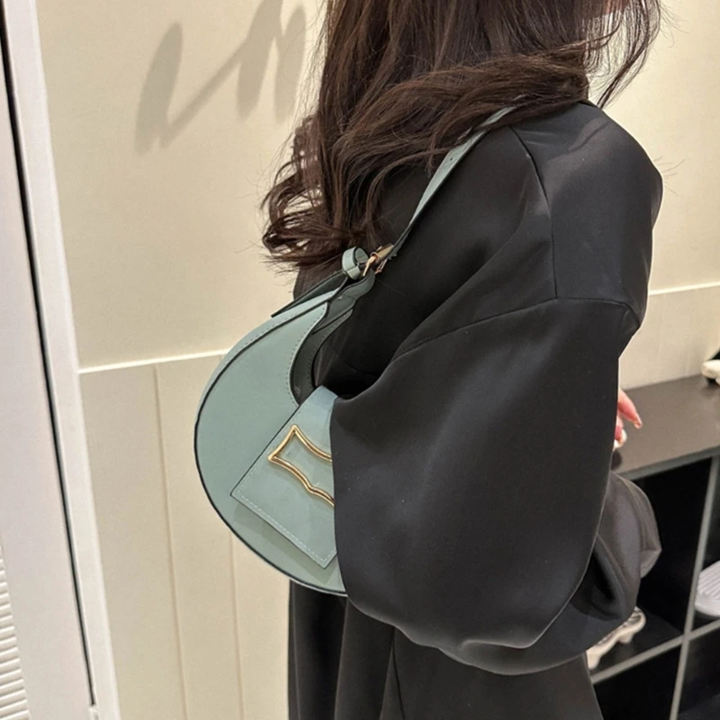 Fashion PU Underarm Bag Shoulder Bag Saddle Bags Handbag Trend Female Armpit Bag