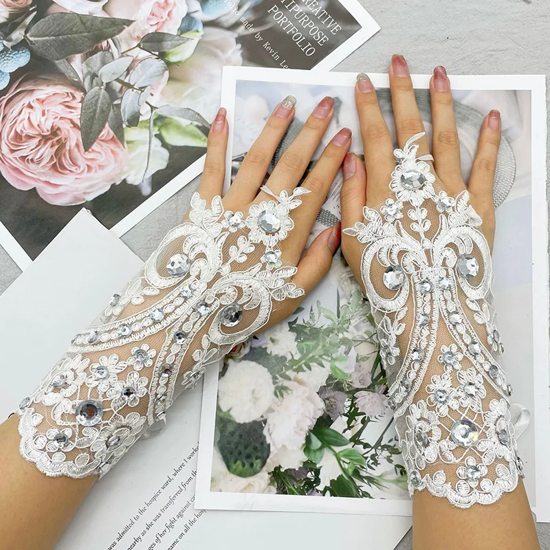 

Sexy Lace Rhinestone Long Thin Mesh Transparent Bridal Wedding Dress Fingerless Gloves Women Summer Outdoor Sunscreen Mittens