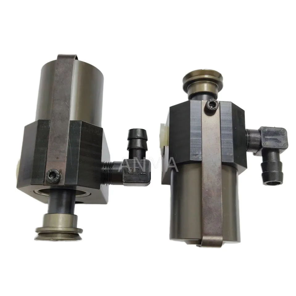 1 Pasang Mesin Cetak Offset Pengisap Penerusan untuk Mesin Cetak Roland Pengisap Roland Man