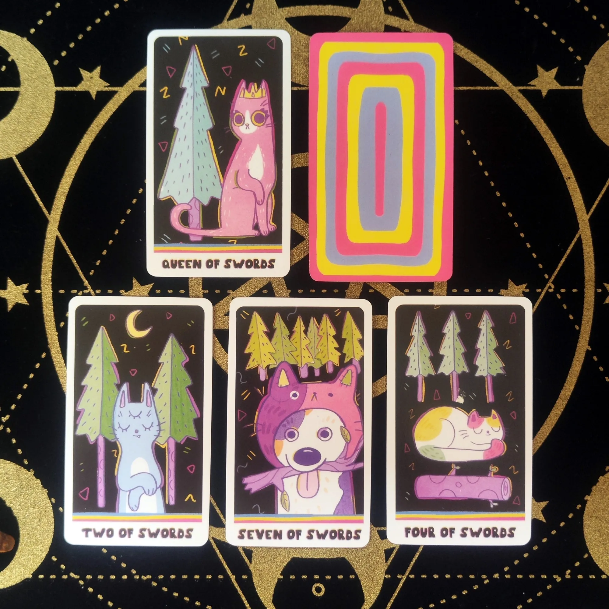 

The Weird Cat Tarot English Card Game Divination Game Gift Board Table Game Oracles and Divination Party Easy Tarot Board game
